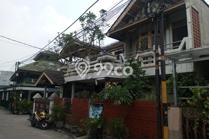 Jual Rumah Strategis Bagus Punya 3 KT di Bekasi Selatan Bekasi - Jual Rumah Strategis Bagus Punya 3 KT di Bekasi Selatan Bekasi -