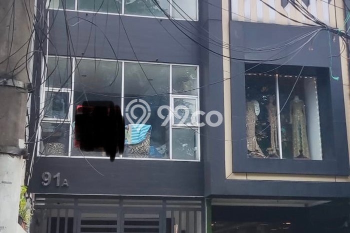Area Ramai! Ruko Dijual di Tebet untuk Bisnis Luas Bangunan 171m2 Area Ramai! Ruko Dijual di Tebet untuk Bisnis Luas Bangunan 171m2