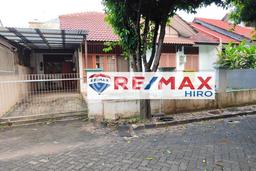 Rumah Minimalis 3 Kamar LT 216m2 di Kemang Pratama Rumah Minimalis 3 Kamar LT 216m2 di Kemang Pratama