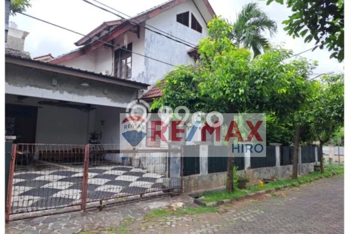 Rumah Mewah LB 450m2 Siap Pakai Desain Elegan di Kemang Pratama, Bekasi Rumah Mewah LB 450m2 Siap Pakai Desain Elegan di Kemang Pratama, Bekasi