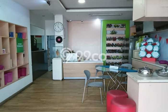 Ruko Dijual di Prime Area Jakarta Timur Luas 1000m2 Ruko Dijual di Prime Area Jakarta Timur Luas 1000m2