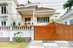 Dijual Hunian Mewah dengan Fasilitas Sekitar Lengkap di Tebet, Jakarta Selatan Dijual Hunian Mewah dengan Fasilitas Sekitar Lengkap di Tebet, Jakarta Selatan
