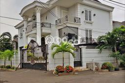 For Sale Rumah Mewah Exclusive di Kelapa Gading, Jakarta Utara For Sale Rumah Mewah Exclusive di Kelapa Gading, Jakarta Utara