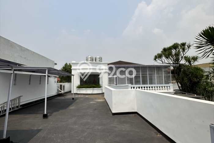 Kantor Usaha Dijual di Menteng Jakarta Pusat LT 786m2 & LB 2329m2 Kantor Usaha Dijual di Menteng Jakarta Pusat LT 786m2 & LB 2329m2