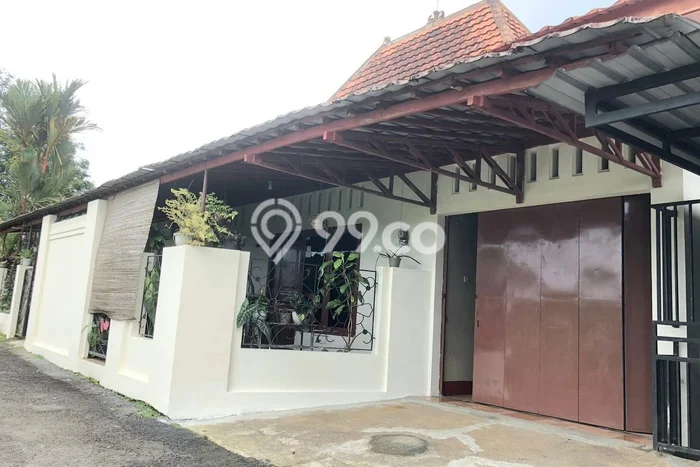 Hunian Cantik Modern Lb 200m2 di Purwokerto Utara, Banyumas Hunian Cantik Modern Lb 200m2 di Purwokerto Utara, Banyumas