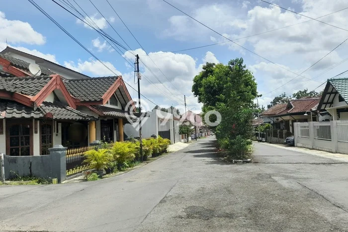 Jual Rumah Favorit Siap Huni LB 200m2 di Purwokerto Utara, Banyumas Jual Rumah Favorit Siap Huni LB 200m2 di Purwokerto Utara, Banyumas