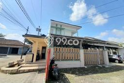 Dijual Cepat Rumah Bagus Siap Huni LB 200m2 di Purwokerto Utara, Banyumas Dijual Cepat Rumah Bagus Siap Huni LB 200m2 di Purwokerto Utara, Banyumas