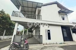 Dijual Cepat Rumah Bagus Siap Huni LB 160m2 di Purwokerto Utara, Purwokerto Dijual Cepat Rumah Bagus Siap Huni LB 160m2 di Purwokerto Utara, Purwokerto