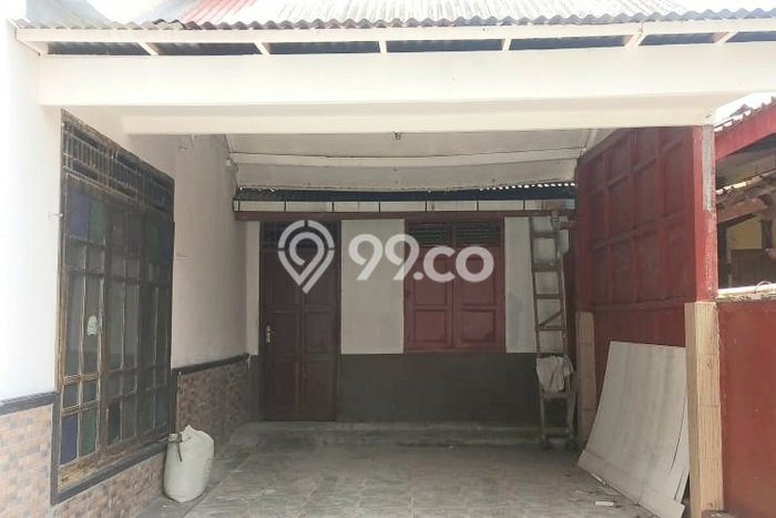For Sale Rumah 5 Kamar Lokasi Ideal Bagus dan Strategis di Purwokerto Utara For Sale Rumah 5 Kamar Lokasi Ideal Bagus dan Strategis di Purwokerto Utara