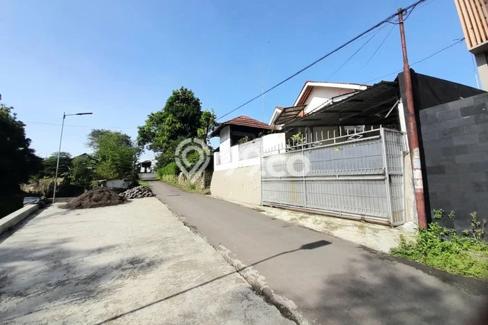 Dijual Rumah 3 Kamar Lokasi Ideal Bagus dan Strategis di Purwokerto Selatan Dijual Rumah 3 Kamar Lokasi Ideal Bagus dan Strategis di Purwokerto Selatan