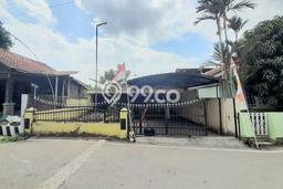 Dijual Rumah 4 Kamar Lokasi Ideal Bagus dan Strategis di Purwokerto Barat Dijual Rumah 4 Kamar Lokasi Ideal Bagus dan Strategis di Purwokerto Barat