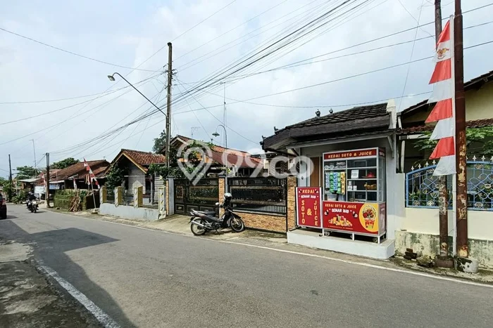 Rumah Area Strategis di , Banyumas, LT 332m2m² LB 300m2m² Rumah Area Strategis di , Banyumas, LT 332m2m² LB 300m2m²