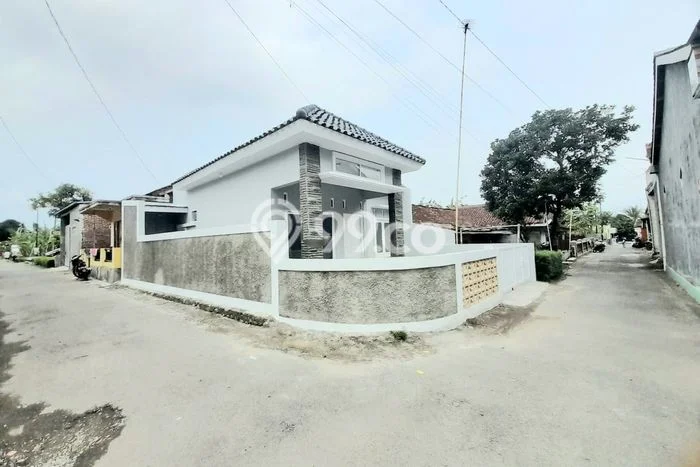 PROMO SPESIAL! Rumah Siap Huni lokasi , Banyumas, LT 99m2m² LB 55m2m² PROMO SPESIAL! Rumah Siap Huni lokasi , Banyumas, LT 99m2m² LB 55m2m²