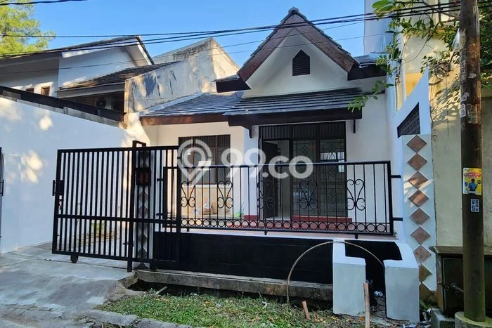 Hunian Nyaman Asri 2 KT Siap Huni di BSD Nusaloka Tangerang Hunian Nyaman Asri 2 KT Siap Huni di BSD Nusaloka Tangerang