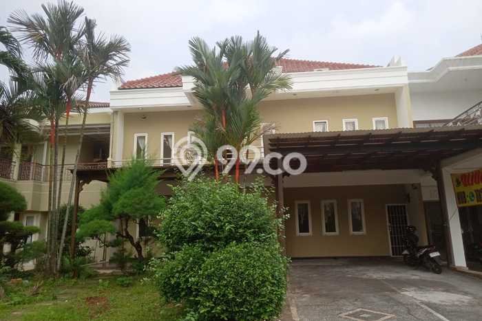 For Sale! Luxury House LT 300m2 Desain Elegan di Alam Sutera For Sale! Luxury House LT 300m2 Desain Elegan di Alam Sutera