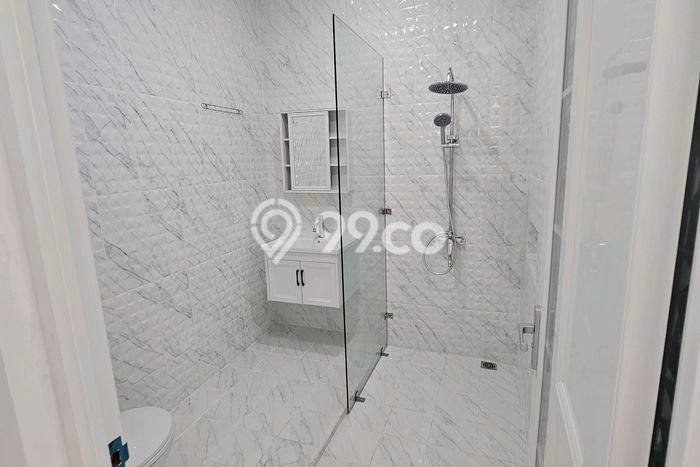 Rumah Modern Minimalis 3 KT Siap Huni di BSD Rumah Modern Minimalis 3 KT Siap Huni di BSD