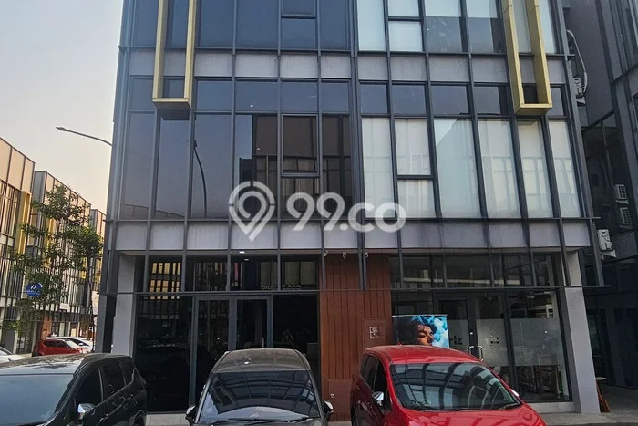 Dijual Ruko di Serpong, Luas 144m², Area Berkembang, Jalan Utama Dijual Ruko di Serpong, Luas 144m², Area Berkembang, Jalan Utama
