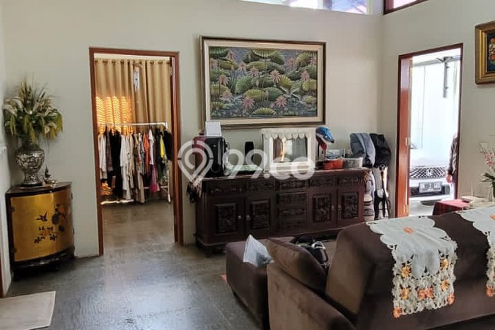 Siap Huni Rumah Mewah 2 Kamar di Denpasar Barat Dekat ke Mana Pun Siap Huni Rumah Mewah 2 Kamar di Denpasar Barat Dekat ke Mana Pun