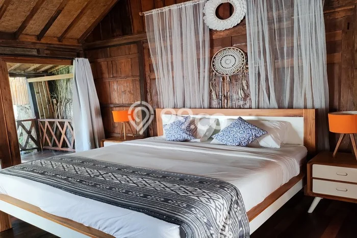 Disewakan! Rumah 3 Kamar Tidur &
3 Kamar Mandi di Seminyak, Badung Disewakan! Rumah 3 Kamar Tidur &
3 Kamar Mandi di Seminyak, Badung