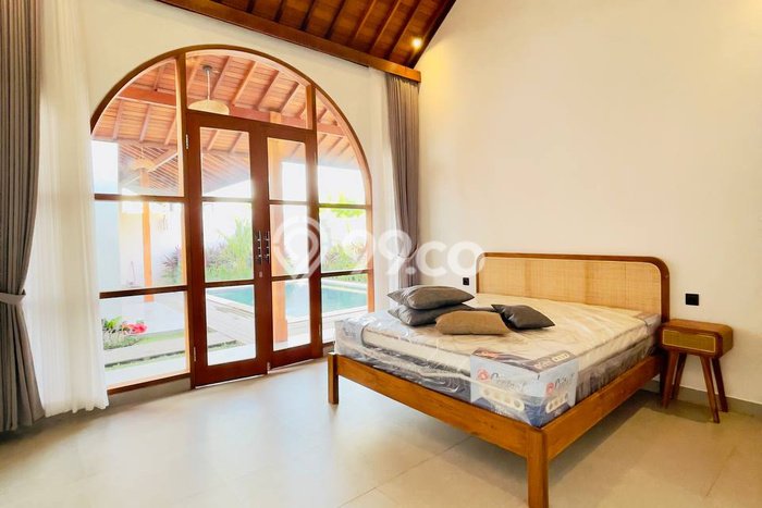 Disewakan! Rumah 2 Kamar Tidur &
2 Kamar Mandi di Canggu, Badung Disewakan! Rumah 2 Kamar Tidur &
2 Kamar Mandi di Canggu, Badung