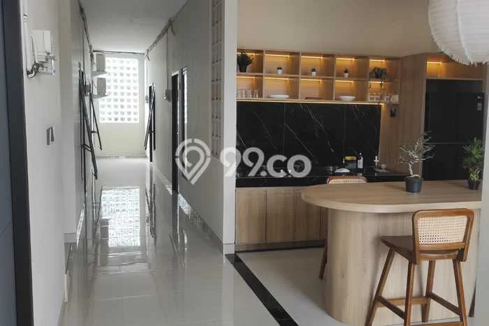 Dijual Segera Kost 12 Kamar, 14 Kamar Mandi di Denpasar Barat, Denpasar, Luas 350m2 Dijual Segera Kost 12 Kamar, 14 Kamar Mandi di Denpasar Barat, Denpasar, Luas 350m2