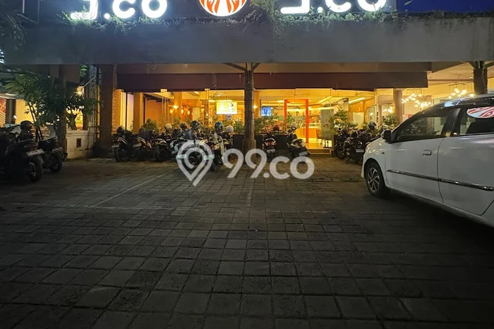 Ruko untuk disewa di Denpasar Barat punya LT 800m2 & LB 800m2 harga sewa kompetitif Ruko untuk disewa di Denpasar Barat punya LT 800m2 & LB 800m2 harga sewa kompetitif