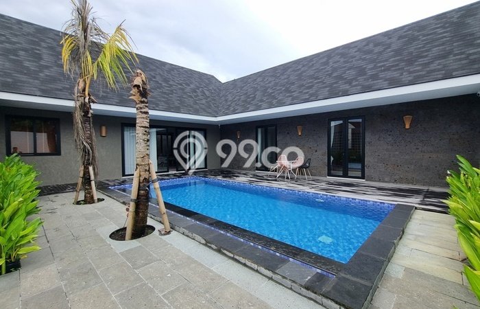 FOR SALE! Vila Kawasan , Area 360m2m², Lokasi Strategis FOR SALE! Vila Kawasan , Area 360m2m², Lokasi Strategis