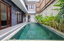 Vila Strategis di , Ukuran 180m2m², Akses ke beragam fasilitas Vila Strategis di , Ukuran 180m2m², Akses ke beragam fasilitas