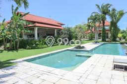 Vila Strategis di , Luas 2060m2m², Akses Badung, Badung Vila Strategis di , Luas 2060m2m², Akses Badung, Badung