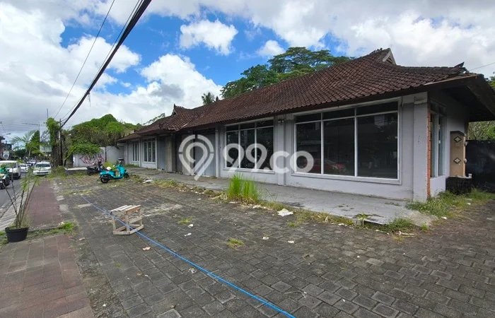 Unit Ruko Dijual di Ubud Gianyar 450m2 Unit Ruko Dijual di Ubud Gianyar 450m2