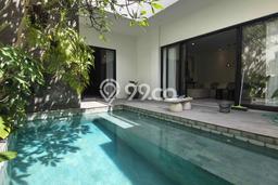 LOKASI STRATEGIS! Vila Kawasan , Luas 195m2m², Lokasi Strategis LOKASI STRATEGIS! Vila Kawasan , Luas 195m2m², Lokasi Strategis