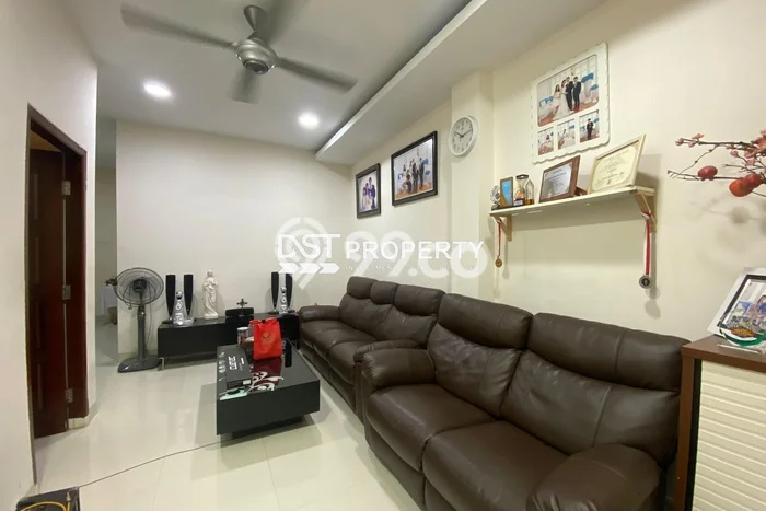 Jual Rumah Modern 4 KT di Batam Centre, Batam Jual Rumah Modern 4 KT di Batam Centre, Batam