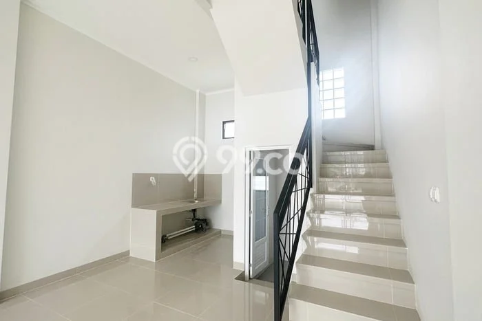 Ruko Bagus Dijual LB 150m2 Lokasi Strategis Bekasi Area Cocok untuk Berbisnis Ruko Bagus Dijual LB 150m2 Lokasi Strategis Bekasi Area Cocok untuk Berbisnis