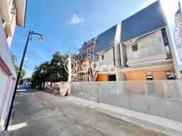 Jual Rumah Eksklusif 3 KT di Jatiwarna, Bekasi Jual Rumah Eksklusif 3 KT di Jatiwarna, Bekasi