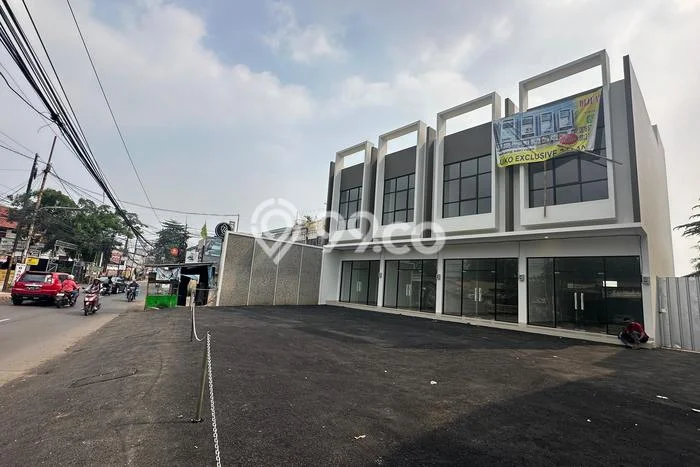 LOKASI STRATEGIS! Ruko di Kalimalang, Luas 105m², Kawasan Bisnis LOKASI STRATEGIS! Ruko di Kalimalang, Luas 105m², Kawasan Bisnis