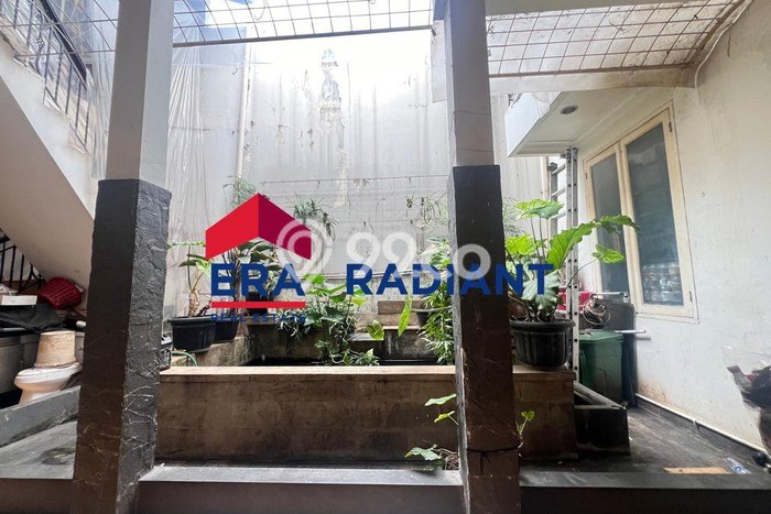 Dijual Hunian Mewah dengan Fasilitas Sekitar Komplit di Kebon Jeruk, Jakarta Barat Dijual Hunian Mewah dengan Fasilitas Sekitar Komplit di Kebon Jeruk, Jakarta Barat
