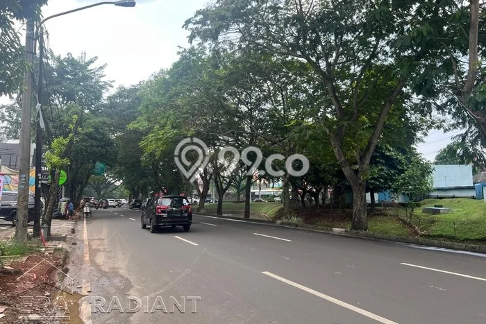 Ruko Disewa di Tangerang Selatan dengan LB 280m2 Area Komersial Ramai Ruko Disewa di Tangerang Selatan dengan LB 280m2 Area Komersial Ramai