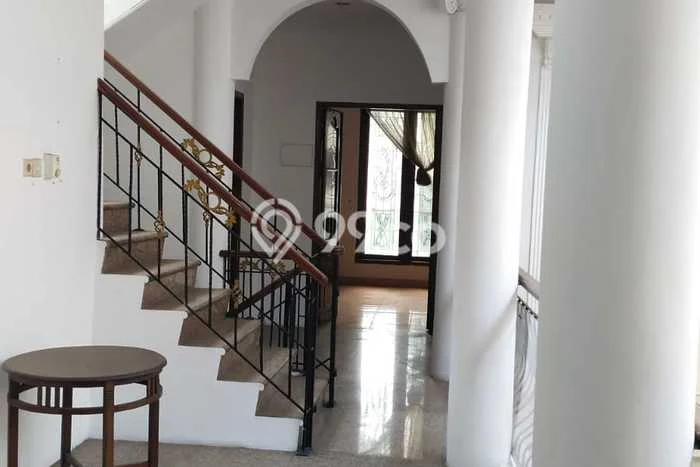 Disewakan segera rumah minimalis lokasi strategis 4 Kamar di Menteng, Jakarta Pusat Disewakan segera rumah minimalis lokasi strategis 4 Kamar di Menteng, Jakarta Pusat