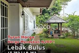 Dijual Rumah Mewah Megah Dengan View Cantik di Lebak Bulus, Jakarta Selatan Dijual Rumah Mewah Megah Dengan View Cantik di Lebak Bulus, Jakarta Selatan