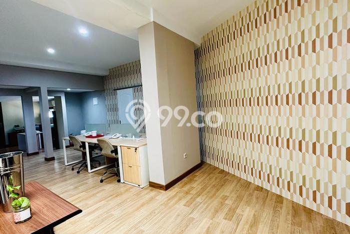 Unit Kantor Disewa Lokasi Menteng, Jakarta Pusat Spesifikasi Luas Bangunan 700m2 Unit Kantor Disewa Lokasi Menteng, Jakarta Pusat Spesifikasi Luas Bangunan 700m2