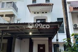Disewakan! Rumah 3 Kamar Tidur &
3 Kamar Mandi di Buaran, Jakarta Timur Disewakan! Rumah 3 Kamar Tidur &
3 Kamar Mandi di Buaran, Jakarta Timur