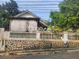 Siap Huni Rumah Mewah 10 Kamar di Banyumanik Dekat ke Mana Pun Siap Huni Rumah Mewah 10 Kamar di Banyumanik Dekat ke Mana Pun