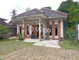 Rumah Modern Cantik 4 Kamar Bisa Langsung Pindah di Tuntang Rumah Modern Cantik 4 Kamar Bisa Langsung Pindah di Tuntang