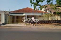 Lokasi strategis! Rumah siap huni disewakan di Candisari LB 684m2 Lokasi strategis! Rumah siap huni disewakan di Candisari LB 684m2