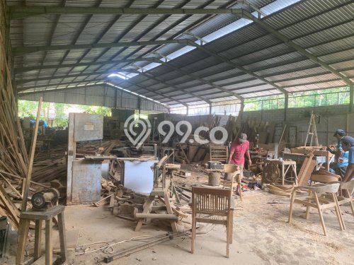 Unit Gudang Dijual di Jepara Jepara Luas Tanah 4211m2, Luas Bangunan 1130m2 Unit Gudang Dijual di Jepara Jepara Luas Tanah 4211m2, Luas Bangunan 1130m2
