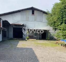 Unit Gudang Paling Strategis di Pedurungan Semarang dengan LB 350m2 Unit Gudang Paling Strategis di Pedurungan Semarang dengan LB 350m2