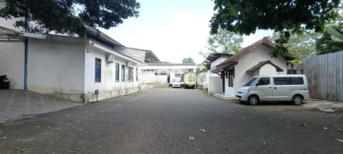 Unit Gudang Paling Strategis di Banyumanik Semarang dengan LB 1500m2 Unit Gudang Paling Strategis di Banyumanik Semarang dengan LB 1500m2