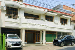 Rumah Strategis Minimalis Lb 270m2 di Candisari, Semarang Rumah Strategis Minimalis Lb 270m2 di Candisari, Semarang