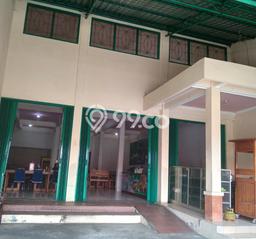 Ruko disewakan lokasi strategis Tembalang Semarang 500m2 Ruko disewakan lokasi strategis Tembalang Semarang 500m2