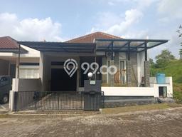 Rumah area Tembalang, 5 KM, Lingkungan Asri, LT 198m² LB 230m² Rumah area Tembalang, 5 KM, Lingkungan Asri, LT 198m² LB 230m²